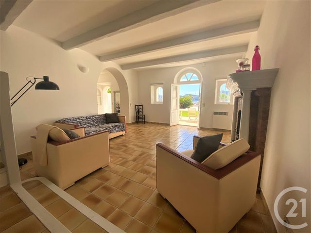 Afficher la photo en grand maison à vendre - 6 pièces - 174.0 m2 - ST CYR SUR MER - 83 - PROVENCE-ALPES-COTE-D-AZUR - Century 21 Noël Immobilier