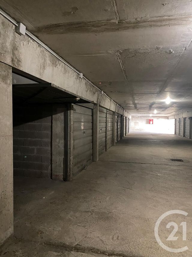 parking à vendre - 13.5 m2 - ST CYR SUR MER - 83 - PROVENCE-ALPES-COTE-D-AZUR - Century 21 Noël Immobilier