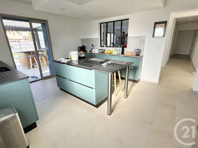 maison à vendre - 6 pièces - 145.0 m2 - ST CYR SUR MER - 83 - PROVENCE-ALPES-COTE-D-AZUR - Century 21 Noël Immobilier