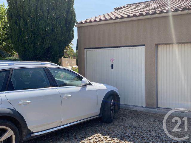 Afficher la photo en grand Appartement Duplex à vendre - 2 pièces - 42.0 m2 - BANDOL - 83 - PROVENCE-ALPES-COTE-D-AZUR - Century 21 Noël Immobilier