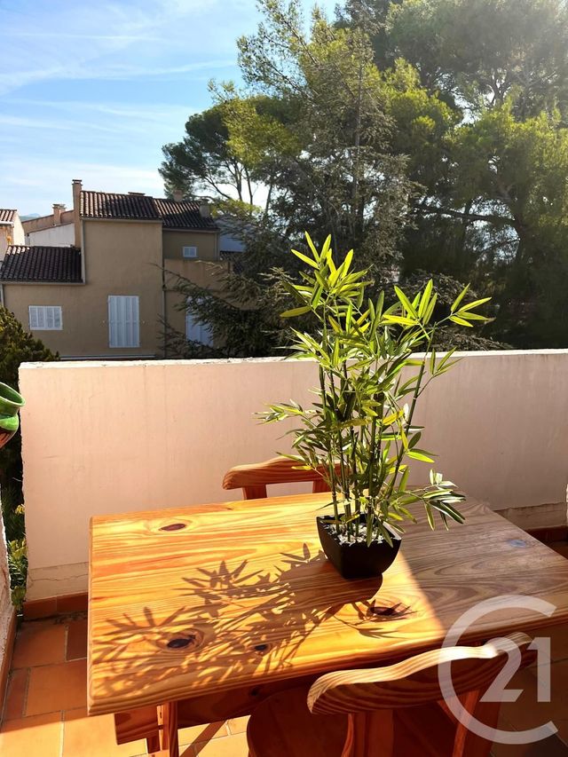 Appartement F3 à vendre ST CYR SUR MER