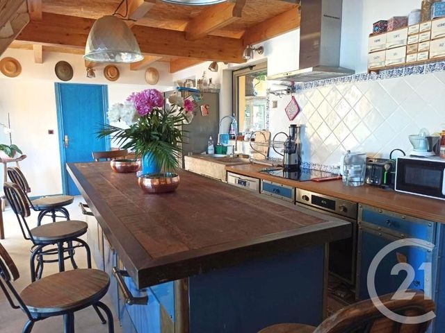 Appartement F5 à vendre - 6 pièces - 98.13 m2 - ST CYR SUR MER - 83 - PROVENCE-ALPES-COTE-D-AZUR - Century 21 Noël Immobilier