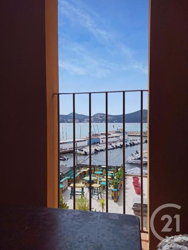 Appartement F5 à vendre - 6 pièces - 98.13 m2 - ST CYR SUR MER - 83 - PROVENCE-ALPES-COTE-D-AZUR - Century 21 Noël Immobilier