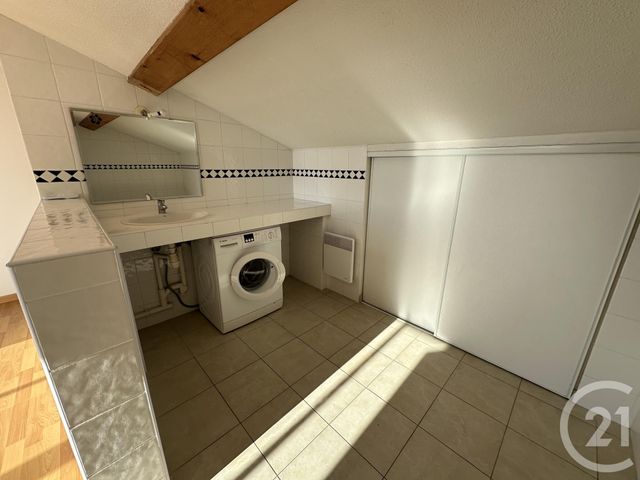 Appartement F3 à vendre - 3 pièces - 62.0 m2 - ST CYR SUR MER - 83 - PROVENCE-ALPES-COTE-D-AZUR - Century 21 Noël Immobilier