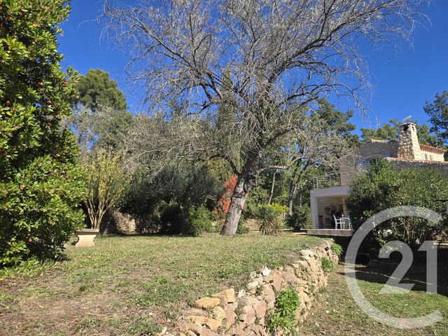 maison à vendre - 6 pièces - 170.0 m2 - LE BEAUSSET - 83 - PROVENCE-ALPES-COTE-D-AZUR - Century 21 Noël Immobilier