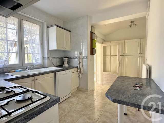 maison à vendre - 4 pièces - 136.7 m2 - ST CYR SUR MER - 83 - PROVENCE-ALPES-COTE-D-AZUR - Century 21 Noël Immobilier