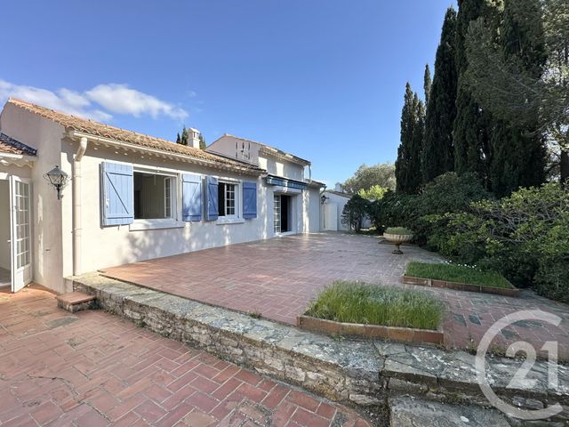 maison à vendre - 4 pièces - 136.7 m2 - ST CYR SUR MER - 83 - PROVENCE-ALPES-COTE-D-AZUR - Century 21 Noël Immobilier