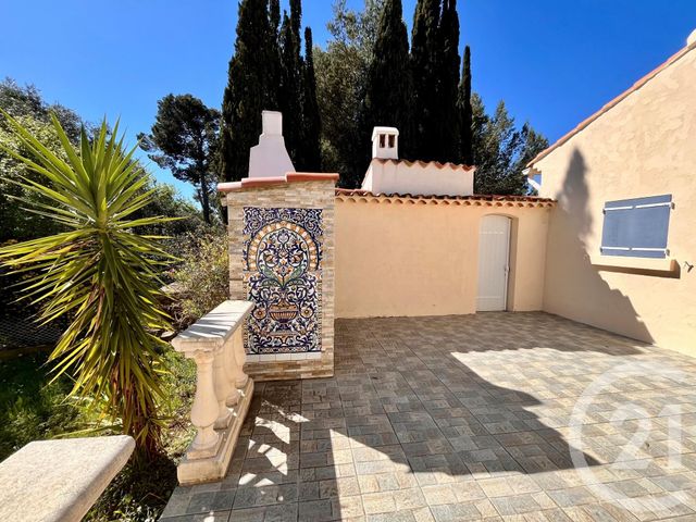 maison à vendre - 4 pièces - 136.7 m2 - ST CYR SUR MER - 83 - PROVENCE-ALPES-COTE-D-AZUR - Century 21 Noël Immobilier