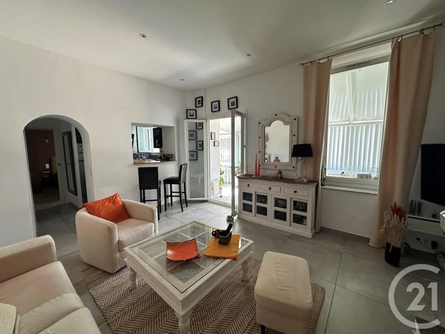 Appartement F2 à vendre - 2 pièces - 70.0 m2 - LE CASTELLET - 83 - PROVENCE-ALPES-COTE-D-AZUR - Century 21 Noël Immobilier