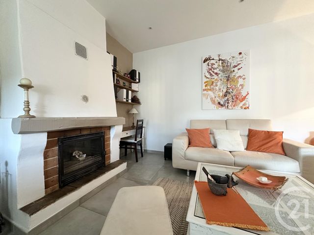 Appartement F2 à vendre - 2 pièces - 70.0 m2 - LE CASTELLET - 83 - PROVENCE-ALPES-COTE-D-AZUR - Century 21 Noël Immobilier