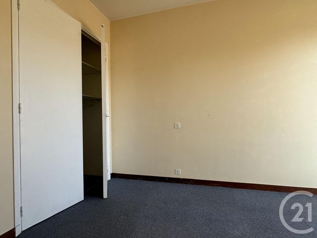 Appartement F3 à vendre - 3 pièces - 63.0 m2 - SANARY SUR MER - 83 - PROVENCE-ALPES-COTE-D-AZUR - Century 21 Noël Immobilier