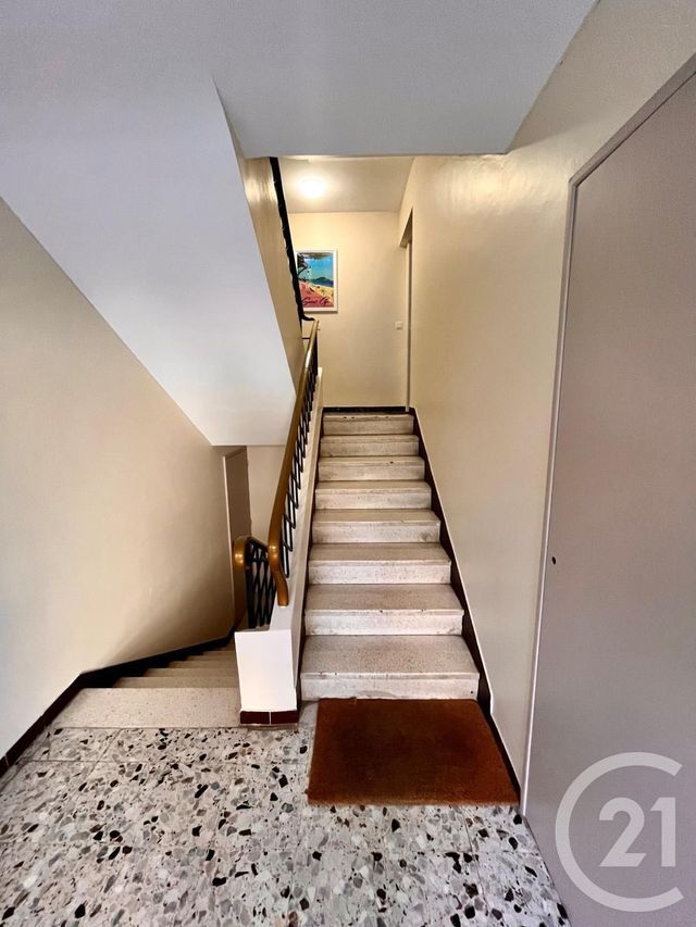 Appartement F4 à vendre - 4 pièces - 83.0 m2 - ST CYR SUR MER - 83 - PROVENCE-ALPES-COTE-D-AZUR - Century 21 Noël Immobilier