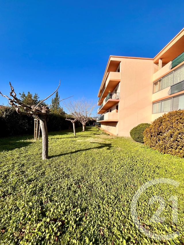 Appartement F4 à vendre - 4 pièces - 83.0 m2 - ST CYR SUR MER - 83 - PROVENCE-ALPES-COTE-D-AZUR - Century 21 Noël Immobilier