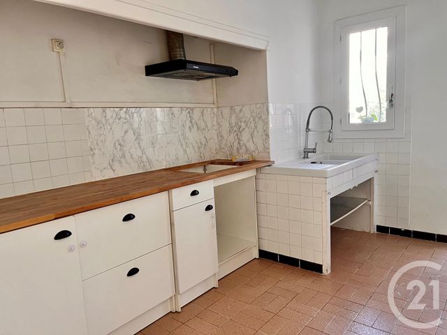 Appartement F4 à vendre - 4 pièces - 83.0 m2 - ST CYR SUR MER - 83 - PROVENCE-ALPES-COTE-D-AZUR - Century 21 Noël Immobilier