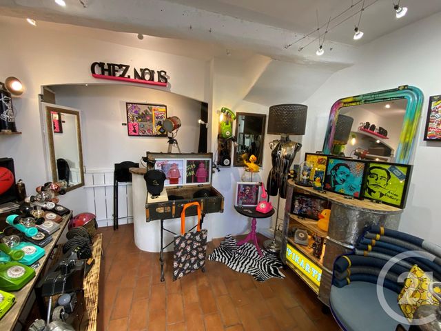 divers à louer - 10.2 m2 - LE CASTELLET - 83 - PROVENCE-ALPES-COTE-D-AZUR - Century 21 Noël Immobilier