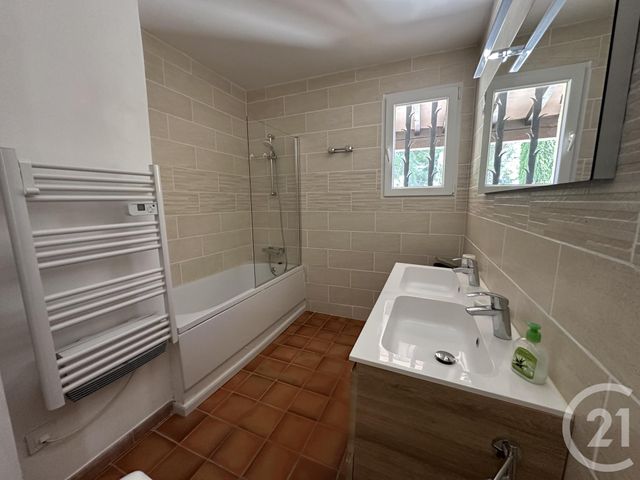 maison à vendre - 5 pièces - 140.0 m2 - LA CADIERE D AZUR - 83 - PROVENCE-ALPES-COTE-D-AZUR - Century 21 Noël Immobilier
