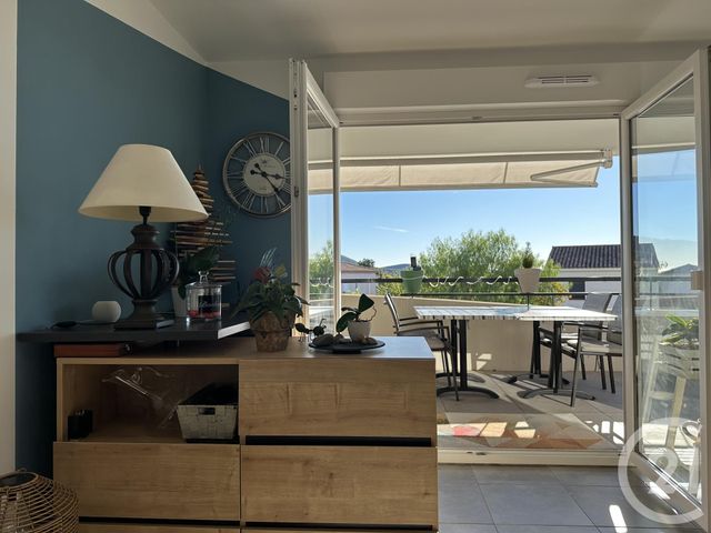Appartement F4 à vendre - 4 pièces - 79.0 m2 - ST CYR SUR MER - 83 - PROVENCE-ALPES-COTE-D-AZUR - Century 21 Noël Immobilier
