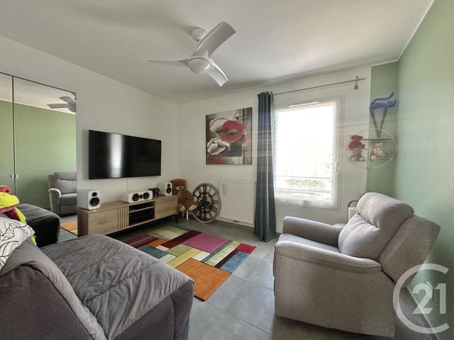 Appartement F4 à vendre - 4 pièces - 79.0 m2 - ST CYR SUR MER - 83 - PROVENCE-ALPES-COTE-D-AZUR - Century 21 Noël Immobilier