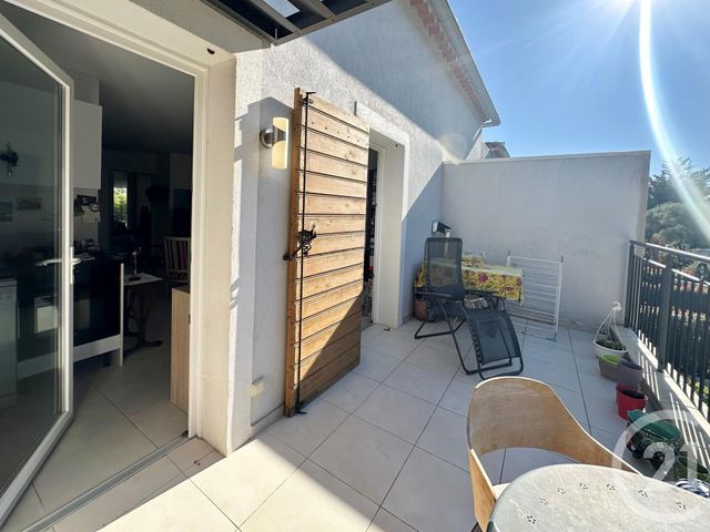 Appartement F3 à vendre - 3 pièces - 50.6 m2 - ST CYR SUR MER - 83 - PROVENCE-ALPES-COTE-D-AZUR - Century 21 Noël Immobilier