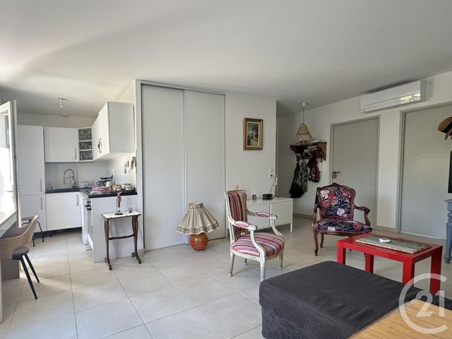 Appartement F3 à vendre - 3 pièces - 50.6 m2 - ST CYR SUR MER - 83 - PROVENCE-ALPES-COTE-D-AZUR - Century 21 Noël Immobilier