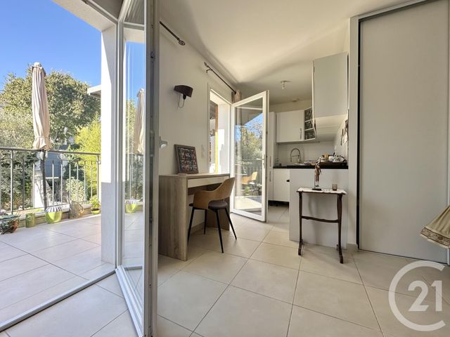 Appartement F3 à vendre ST CYR SUR MER