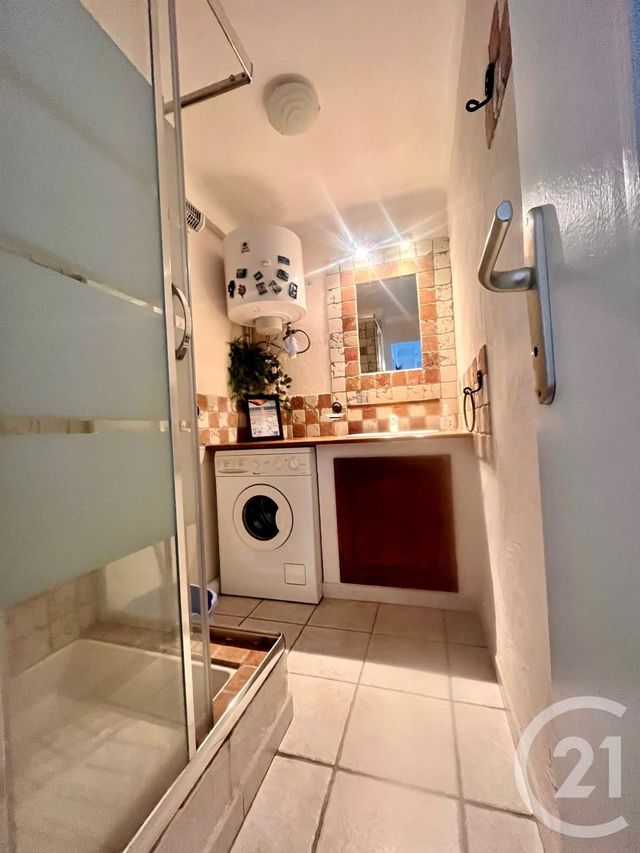 Appartement F2 à vendre - 2 pièces - 41.82 m2 - ST CYR SUR MER - 83 - PROVENCE-ALPES-COTE-D-AZUR - Century 21 Noël Immobilier