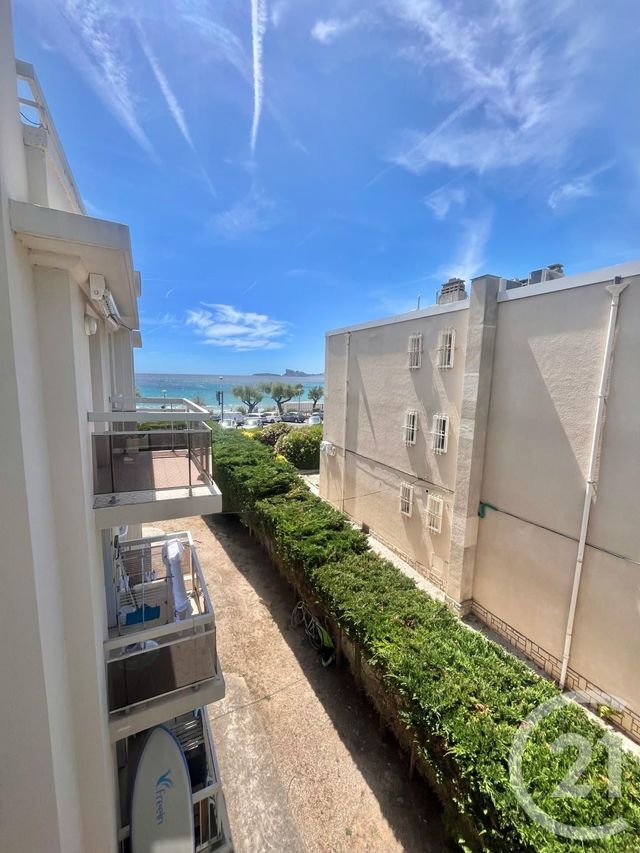 Appartement F2 à vendre - 2 pièces - 41.82 m2 - ST CYR SUR MER - 83 - PROVENCE-ALPES-COTE-D-AZUR - Century 21 Noël Immobilier