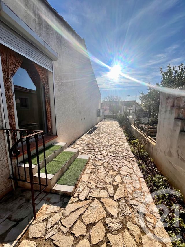 maison à louer - 2 pièces - 89.74 m2 - ST CYR SUR MER - 83 - PROVENCE-ALPES-COTE-D-AZUR - Century 21 Noël Immobilier