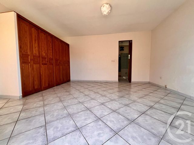 maison à louer - 2 pièces - 89.74 m2 - ST CYR SUR MER - 83 - PROVENCE-ALPES-COTE-D-AZUR - Century 21 Noël Immobilier