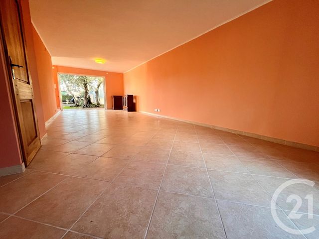 maison à louer - 6 pièces - 134.0 m2 - ST CYR SUR MER - 83 - PROVENCE-ALPES-COTE-D-AZUR - Century 21 Noël Immobilier