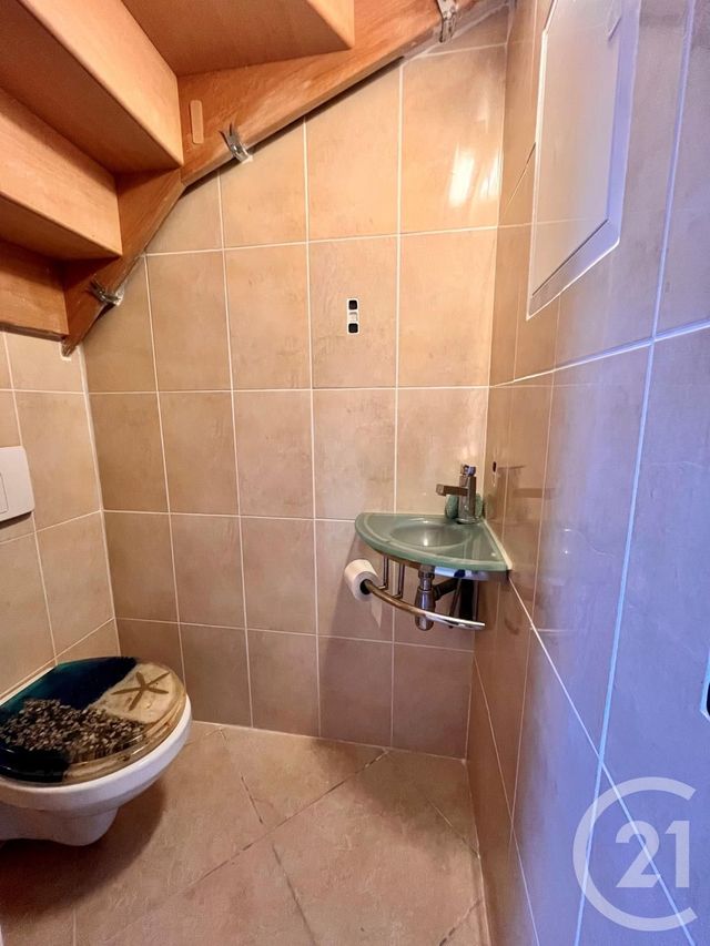 maison à louer - 6 pièces - 134.0 m2 - ST CYR SUR MER - 83 - PROVENCE-ALPES-COTE-D-AZUR - Century 21 Noël Immobilier