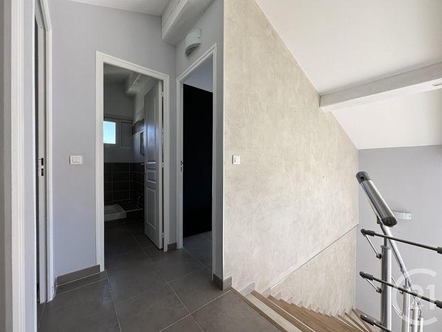 Appartement F4 à vendre - 5 pièces - 89.0 m2 - ST CYR SUR MER - 83 - PROVENCE-ALPES-COTE-D-AZUR - Century 21 Noël Immobilier