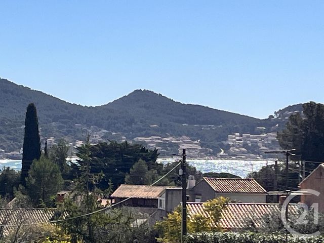 Appartement F4 à vendre - 5 pièces - 89.0 m2 - ST CYR SUR MER - 83 - PROVENCE-ALPES-COTE-D-AZUR - Century 21 Noël Immobilier