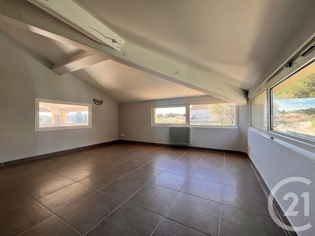 Appartement F4 à vendre - 5 pièces - 89.0 m2 - ST CYR SUR MER - 83 - PROVENCE-ALPES-COTE-D-AZUR - Century 21 Noël Immobilier