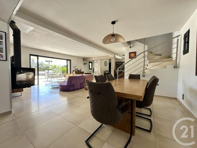 maison à vendre - 6 pièces - 181.0 m2 - ST CYR SUR MER - 83 - PROVENCE-ALPES-COTE-D-AZUR - Century 21 Noël Immobilier