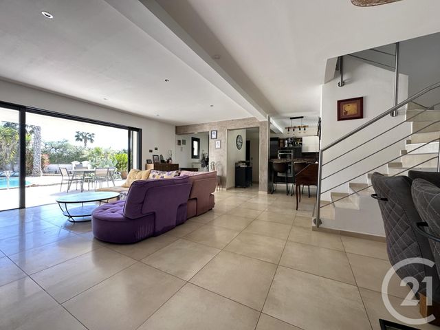 maison à vendre - 6 pièces - 181.0 m2 - ST CYR SUR MER - 83 - PROVENCE-ALPES-COTE-D-AZUR - Century 21 Noël Immobilier