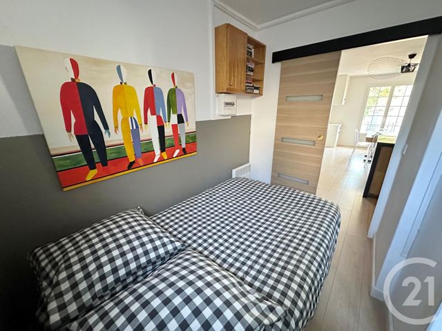 Appartement F3 à vendre - 3 pièces - 59.0 m2 - ST CYR SUR MER - 83 - PROVENCE-ALPES-COTE-D-AZUR - Century 21 Noël Immobilier