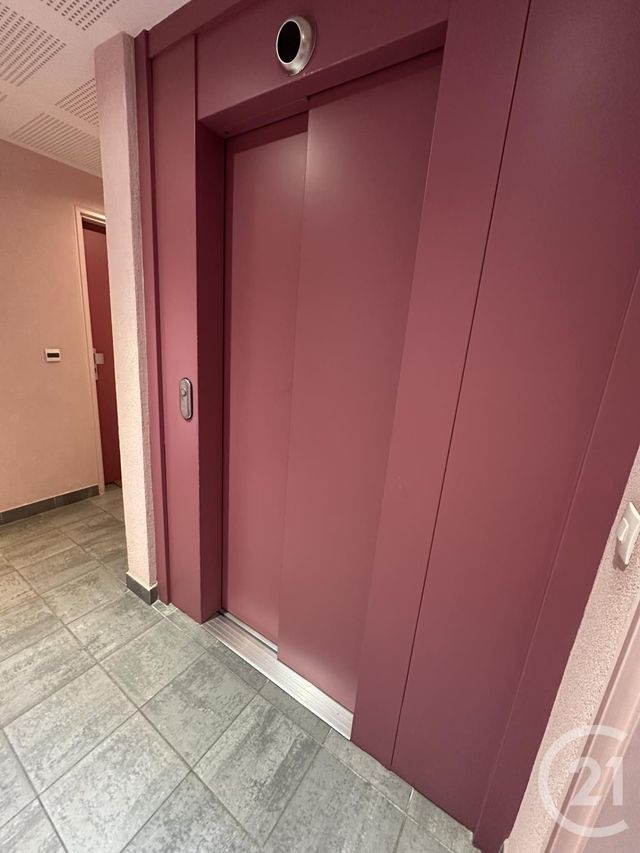 Appartement F2 à vendre - 2 pièces - 35.0 m2 - ST CYR SUR MER - 83 - PROVENCE-ALPES-COTE-D-AZUR - Century 21 Noël Immobilier