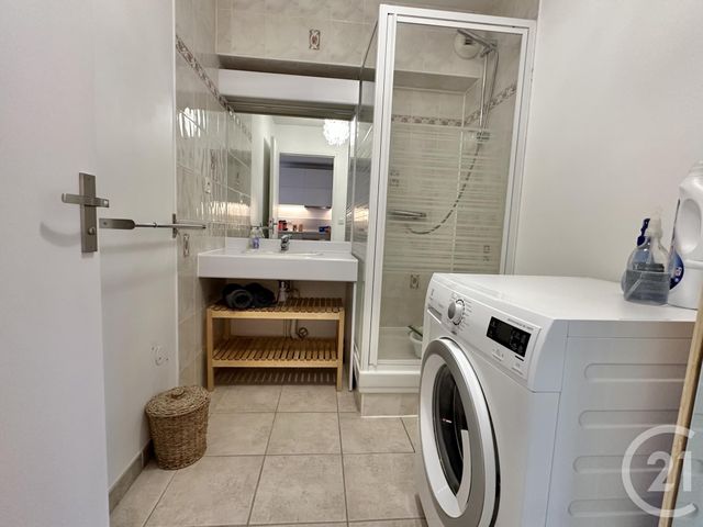 Appartement F2 à vendre - 2 pièces - 35.0 m2 - ST CYR SUR MER - 83 - PROVENCE-ALPES-COTE-D-AZUR - Century 21 Noël Immobilier