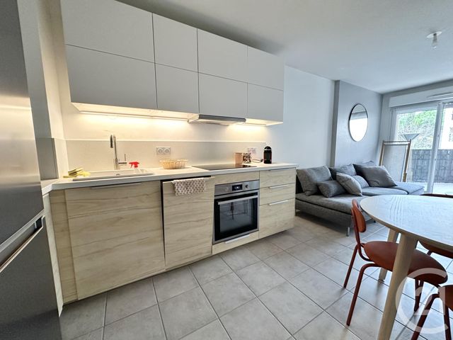 Appartement F2 à vendre - 2 pièces - 35.0 m2 - ST CYR SUR MER - 83 - PROVENCE-ALPES-COTE-D-AZUR - Century 21 Noël Immobilier