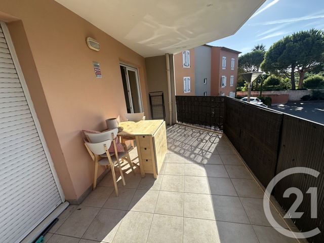 Appartement F2 à vendre - 2 pièces - 35.0 m2 - ST CYR SUR MER - 83 - PROVENCE-ALPES-COTE-D-AZUR - Century 21 Noël Immobilier
