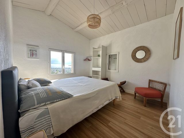maison à vendre - 7 pièces - 160.0 m2 - ST CYR SUR MER - 83 - PROVENCE-ALPES-COTE-D-AZUR - Century 21 Noël Immobilier