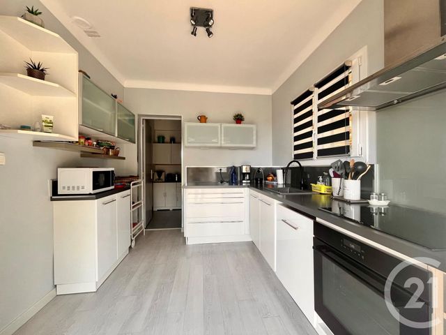 maison à vendre - 7 pièces - 160.0 m2 - ST CYR SUR MER - 83 - PROVENCE-ALPES-COTE-D-AZUR - Century 21 Noël Immobilier