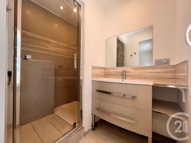 maison à vendre - 7 pièces - 160.0 m2 - ST CYR SUR MER - 83 - PROVENCE-ALPES-COTE-D-AZUR - Century 21 Noël Immobilier
