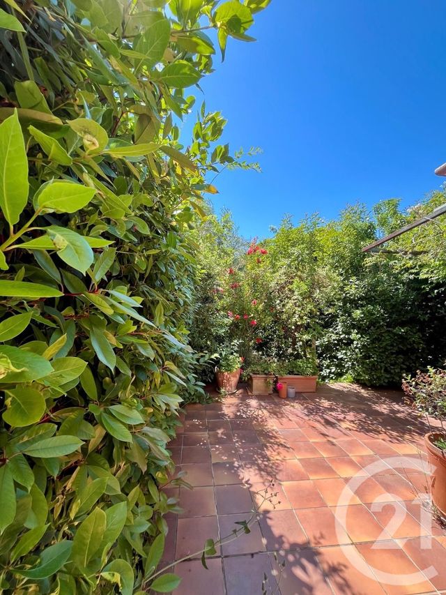 Appartement F3 à vendre - 3 pièces - 55.8 m2 - ST CYR SUR MER - 83 - PROVENCE-ALPES-COTE-D-AZUR - Century 21 Noël Immobilier