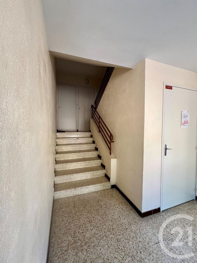 Appartement F3 à vendre - 3 pièces - 55.8 m2 - ST CYR SUR MER - 83 - PROVENCE-ALPES-COTE-D-AZUR - Century 21 Noël Immobilier