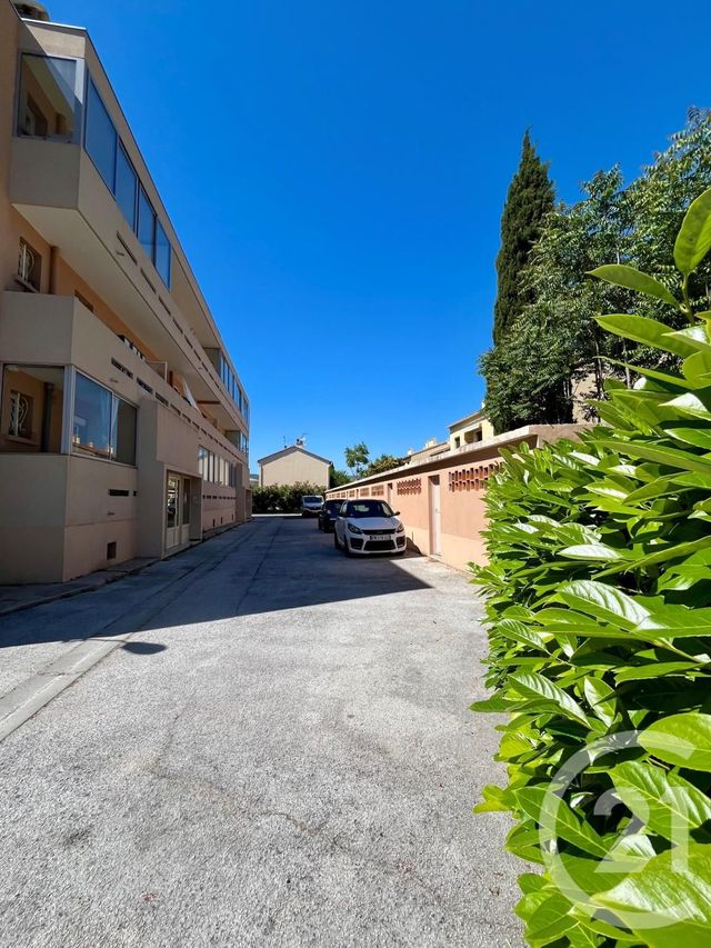 Appartement F3 à vendre - 3 pièces - 55.8 m2 - ST CYR SUR MER - 83 - PROVENCE-ALPES-COTE-D-AZUR - Century 21 Noël Immobilier