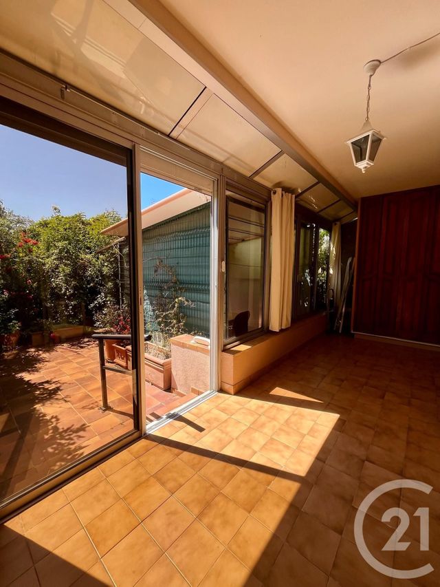 Appartement F3 à vendre - 3 pièces - 55.8 m2 - ST CYR SUR MER - 83 - PROVENCE-ALPES-COTE-D-AZUR - Century 21 Noël Immobilier