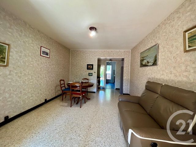 Appartement F3 à vendre - 3 pièces - 55.8 m2 - ST CYR SUR MER - 83 - PROVENCE-ALPES-COTE-D-AZUR - Century 21 Noël Immobilier