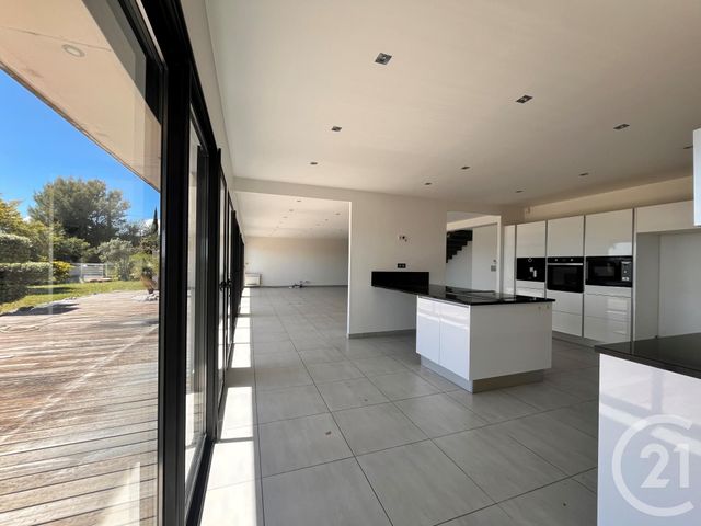 maison à vendre - 6 pièces - 240.0 m2 - LA CADIERE D AZUR - 83 - PROVENCE-ALPES-COTE-D-AZUR - Century 21 Noël Immobilier